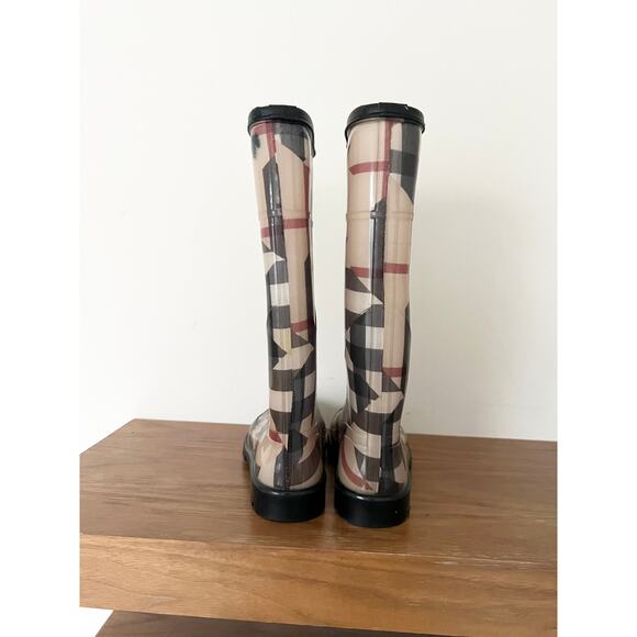 Burberry Round Toe Rubber Rain Boots Beige Women's Size 35 / 5 - Picture 3 of 16